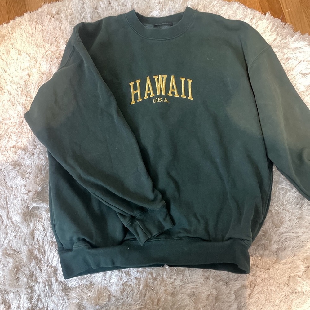 Brandy Melville crew neck